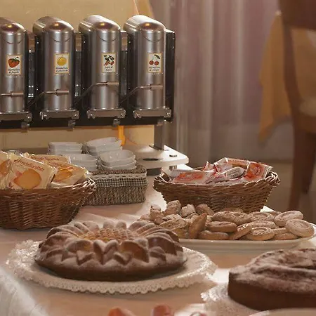 Отель Dore Кастельнуово-дель-Гарда