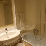 Hotel Dore