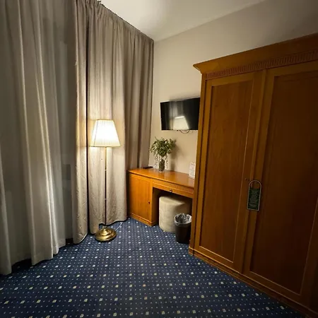Hotel Dorè 3*