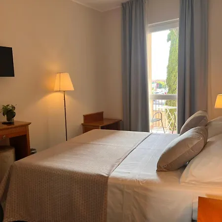 Dore 3* Castelnuovo del Garda